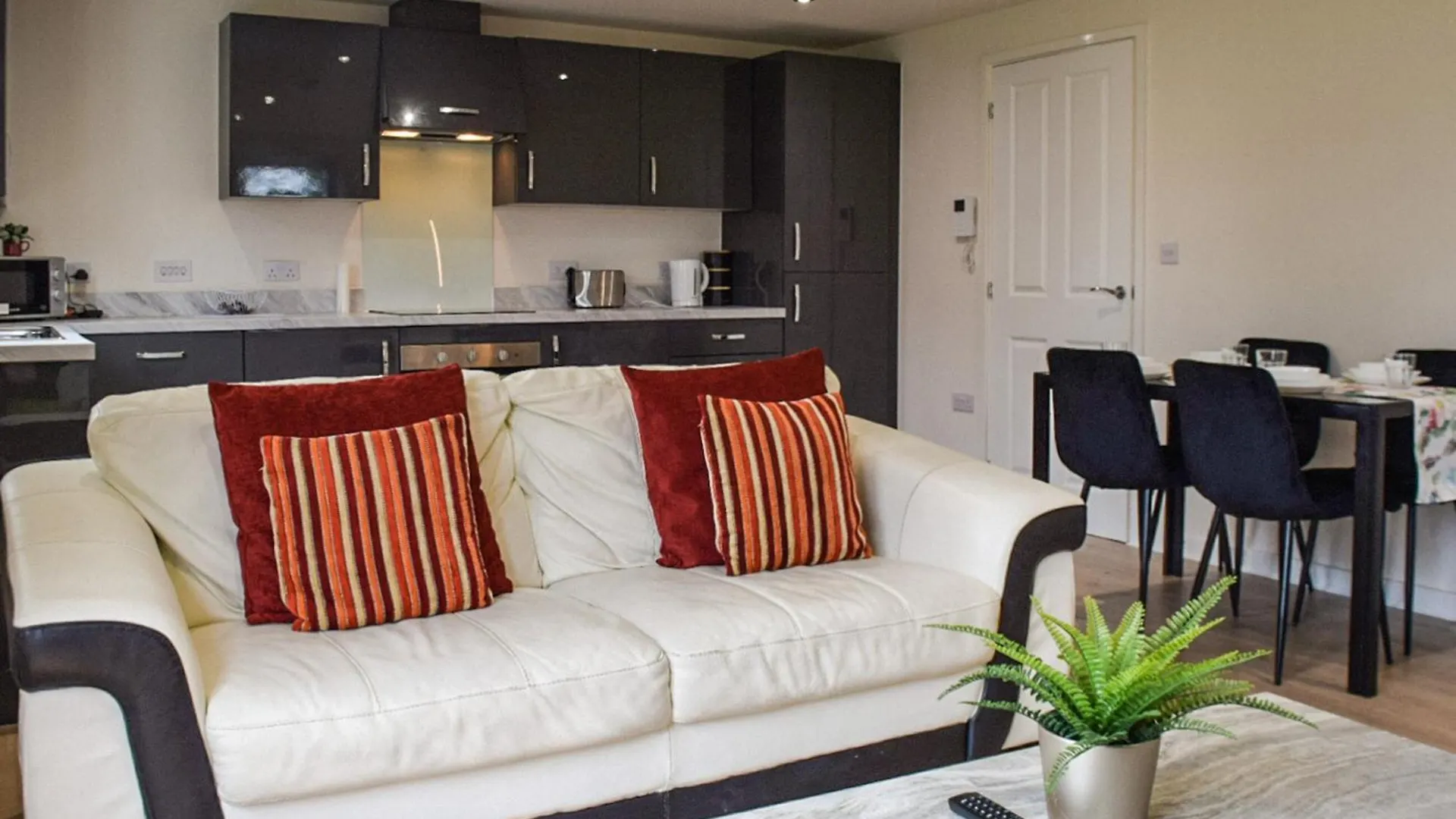 Frank Wright Apartment Sheffield United Kingdom